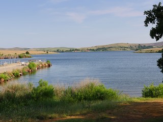 Fototapeta na wymiar Lake Elmer Thomas, Oklahoma with a view of the dock on one side