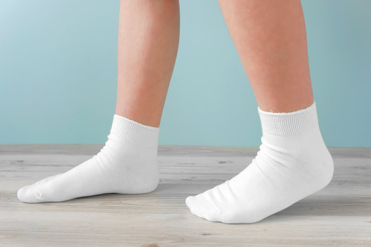 白い靴下 Images Browse 7 Stock Photos Vectors And Video Adobe Stock