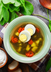 Sorrel soup with egg