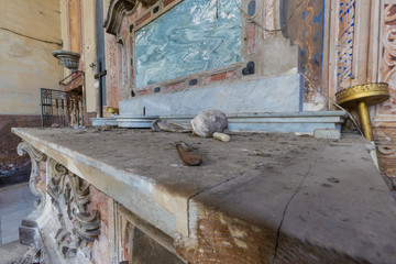 Urban exploration in an abandoned monastery