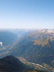 Obraz premium Nature, meadows and peaks that characterize the landscape of the Italian Alps in Val di Susa, near the village of 