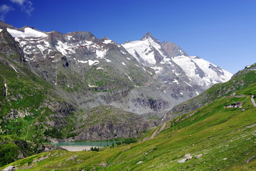 Fototapeta na wymiar Grossglockner, the highest mountain in Austria, Hohe Tauern National Park, Europe