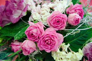 bouquet of pink roses