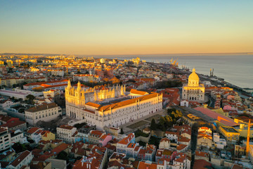 Fototapeta na wymiar Alfama, Lisbon, Portugal just before Sunset