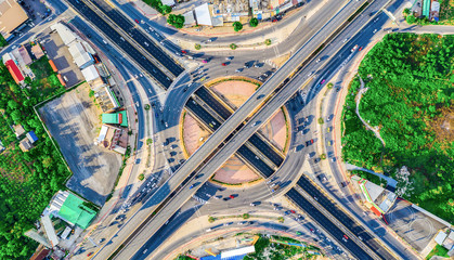 Obraz premium Aerial view Expressway motorway highway circus intersection at Day time Top view , Bangkok, Thailand.