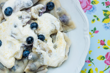pierogi z jagodami © dusiowa