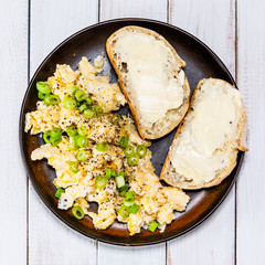 Scrambled eggs with sandwiches