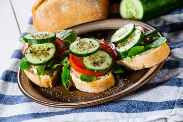Tasty sandwiches with vegetables