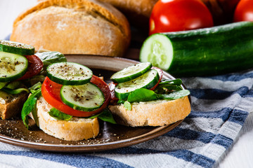 Tasty sandwiches with vegetables