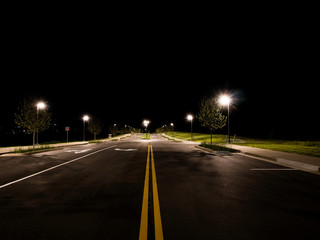 Fototapeta na wymiar empty street at night