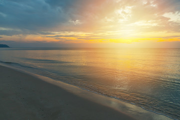 Siluette sunset at the beach
