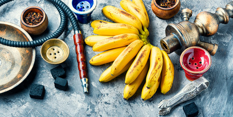 Fashion kalian with banana taste