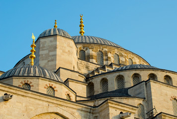 Fototapeta na wymiar The Blue Mosque - Sultanahmet Camii - Istanbul, Turkey