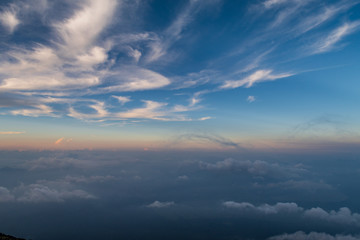  Mt.Fuji sea of ​​clouds in the early morning