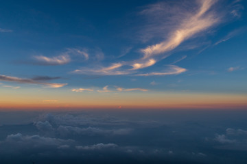 Fototapeta premium Mt.Fuji sea of ​​clouds in the early morning