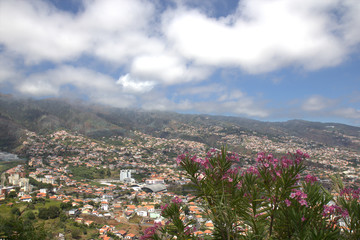 Miradouro Pico dos Barcelos - Madeira - Portugal