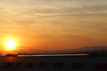 Fototapeta na wymiar Sonnenuntergang am Strand in Spanien
