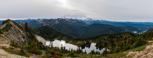 Fototapeta na wymiar Mt. Rainier Looms Above Eunice Lake