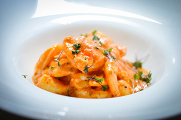 saganaki shrimps receipt with fresh tomatoes & basil
