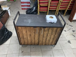 Посуда, блюдо, декор, кейтеринг, стекло, бокал, подставка, гриль, мангал, дерево