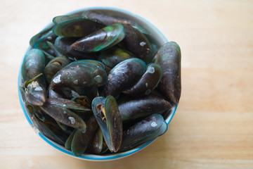 Thai food steamed mussels in bowl