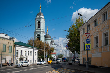 The streets of Rogozhskaya Sloboda, which originated in the 16th century, preserved the spirit of old Moscow. Many houses, like churches, were built in the 18th – 19th centuries.