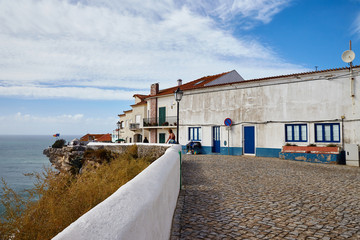 Obraz premium the European road against the backdrop of the sea