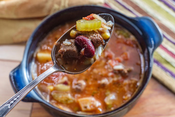 Slow Cooker Beef Vegetable Soup