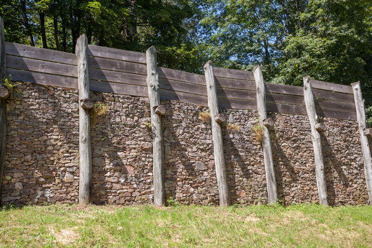 Keltenwall auf dem Donnersberg