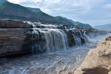 Fototapeta na wymiar The natural scenery of the Hukou in the Yellow River, China