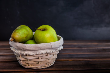 Concept no plastic fresh fruit in a basket