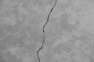 Obraz premium Crack on a concrete surface in Los Angeles for interior design.