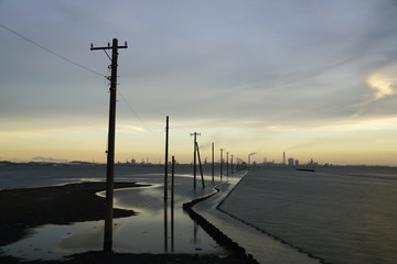 Fototapeta na wymiar Tokyo bay coastline