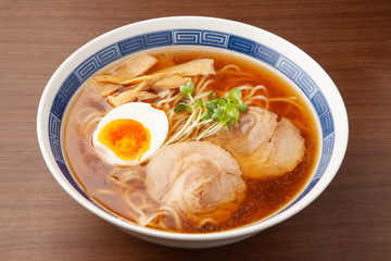 しょうゆラーメン