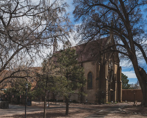 Fototapeta na wymiar Loretto Chapel in Santa Fe, USA