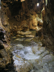 千仏鍾乳洞　Senbutsu Limestone Cave　福岡県北九州市