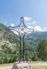 croix et Paysage du parc national du Mercantour