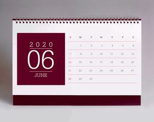 Simple desk calendar 2020 - June