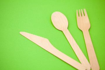 Zero waste, environmentally friendly, plastic without a background, disposable tableware, cardboard tableware, paper tableware, space for text, view from the top. Save the planet. wooden appliances.