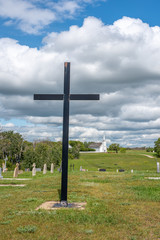 Fototapeta na wymiar The Saint Antoine de Padoue Roman Catholic cemetery at Batoche, Saskatchewan. 
