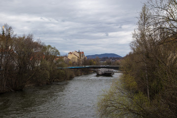 Fototapeta na wymiar Mur river in graz austria
