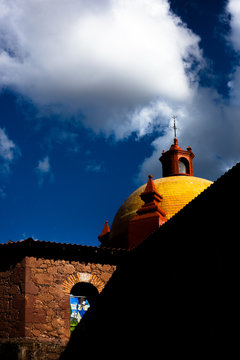 Cerocahui, Iglesia