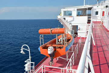 Rescue boat on the Ferry.