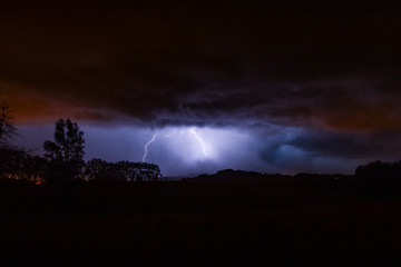 Orage &agrave; Frejeville dans le Tarn - Occitanie