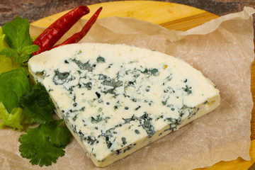 Blue cheese slice