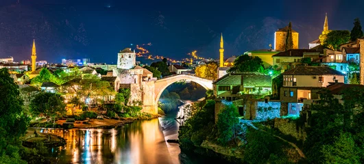 Papier Peint photo Stari Most The Old Bridge in Mostar, Bosnia and Herzegovina