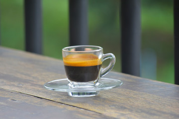  Black coffee is a hot coffee that can drink and get a taste of real coffee with a refreshing morning atmosphere.