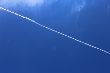 contrail, vapor trail