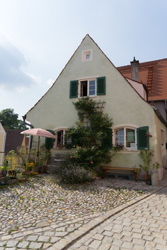 Historische H&auml;user in der Altstadt von Landsberg am Lech