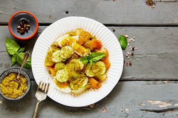 Potato salad with egg